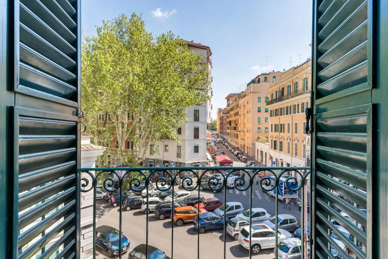 Elizabeth Penthouse, Charmy Apartment In Little London 10 Min From The Center